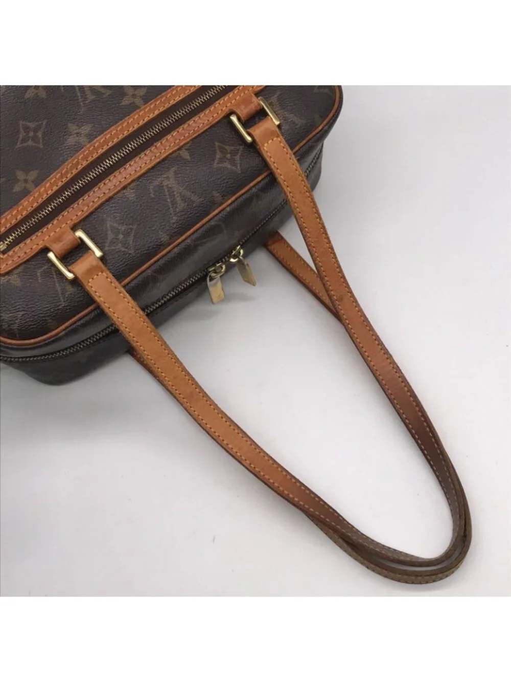 Louis Vuitton Monogram Cite MM Shoulder Bag Price Negotiation Welcome